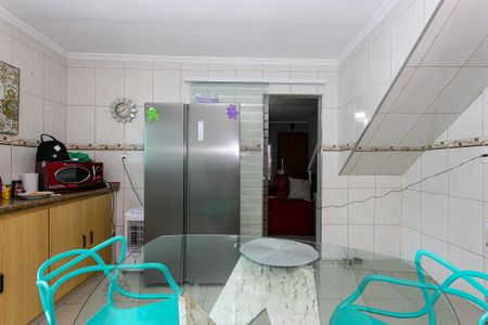 Casa para alugar com 130m², 3 quartos e 1 vaga Casa para alugar com 130m², 3 quartos e 1 vagaCozinha