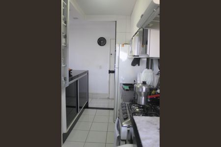 Apartamento à venda com 56m², 2 quartos e 1 vagaCozinha com lavanderia 