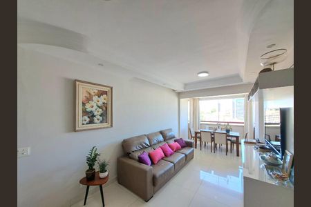 Apartamento à venda com 3 quartos, 96m² em Carmo, Belo Horizonte