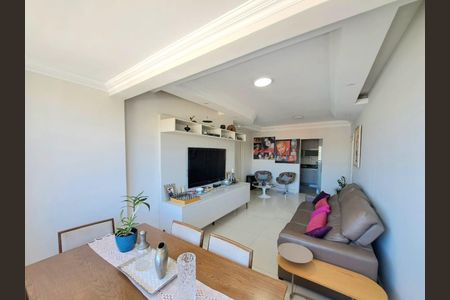 Apartamento à venda com 3 quartos, 96m² em Carmo, Belo Horizonte