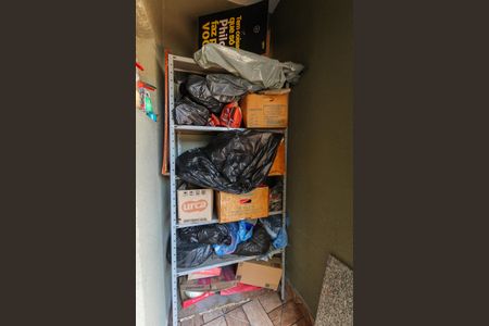 Casa à venda com 215m², 5 quartos e 3 vagasDespensa Casa 2