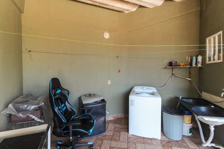 Casa à venda com 215m², 5 quartos e 3 vagasVaranda casa 2