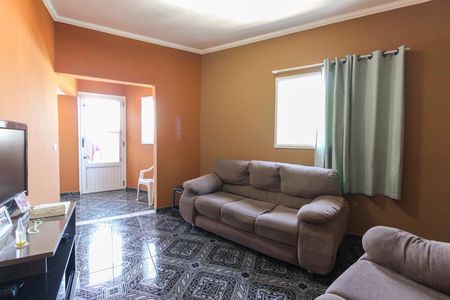 Casa à venda com 215m², 5 quartos e 3 vagasSala Casa 2