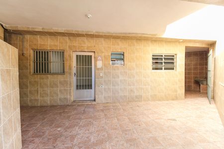 Casa à venda com 215m², 5 quartos e 3 vagasGaragem Casa 1
