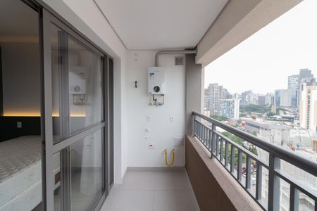 Varanda de kitnet/studio para alugar com 1 quarto, 28m² em Butantã, São Paulo