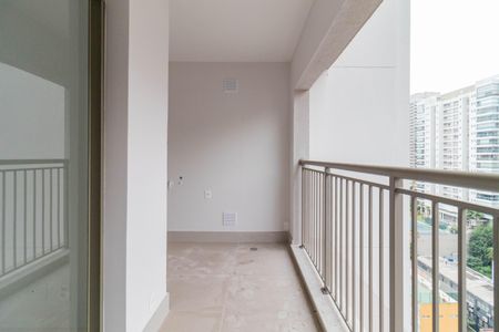 Apartamento à venda com 45m², 2 quartos e sem vagaVaranda