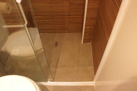 Banheiro de apartamento para alugar com 1 quarto, 40m² em Boqueirão, Santos