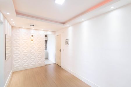 Apartamento para alugar com 45m², 2 quartos e 1 vagaSala