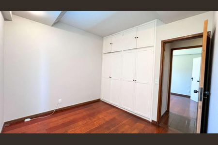 Apartamento à venda com 2 quartos, 72m² em Funcionários, Belo Horizonte