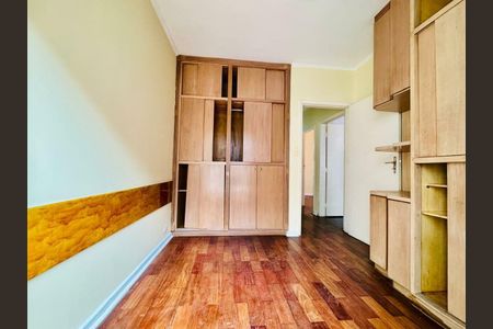 Casa à venda com 100m², 2 quartos e 2 vagas