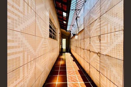 Casa à venda com 100m², 2 quartos e 2 vagas