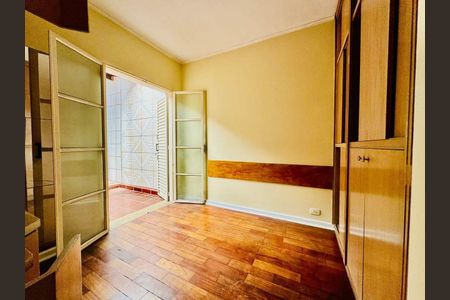 Casa à venda com 100m², 2 quartos e 2 vagas