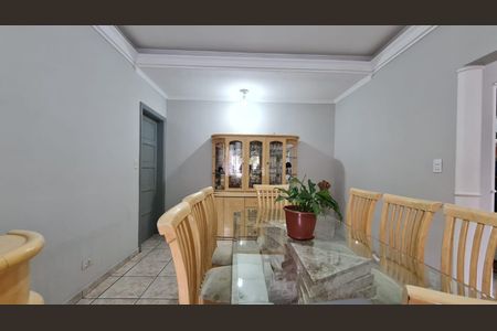 Casa à venda com 4 quartos, 300m² em Liberdade, São Paulo