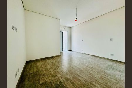 Casa à venda com 3 quartos, 116m² em Jardim Alzira, São Paulo