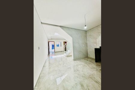 Casa à venda com 3 quartos, 116m² em Jardim Alzira, São Paulo