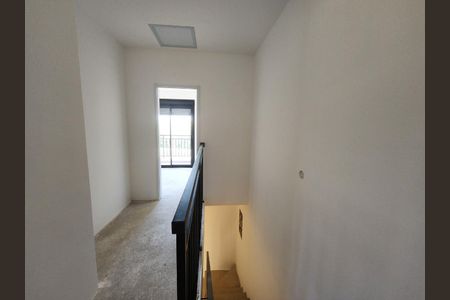 Casa de condomínio à venda com 136m², 3 quartos e 2 vagas