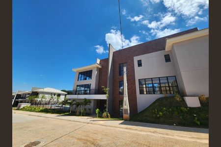 Casa de condomínio à venda com 136m², 3 quartos e 2 vagas