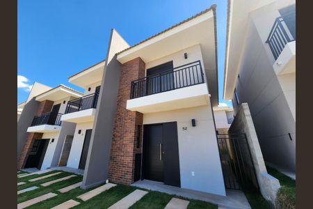 Casa de condomínio à venda com 136m², 3 quartos e 2 vagas