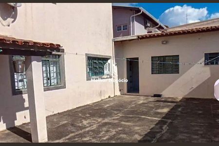 Casa à venda com 3 quartos, 220m² em Jardim Itamarati, Campinas