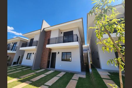 Casa de condomínio à venda com 111m², 2 quartos e 2 vagas