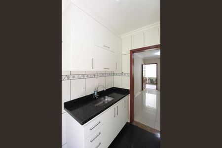 Casa de condomínio à venda com 77m², 2 quartos e 1 vagaCozinha