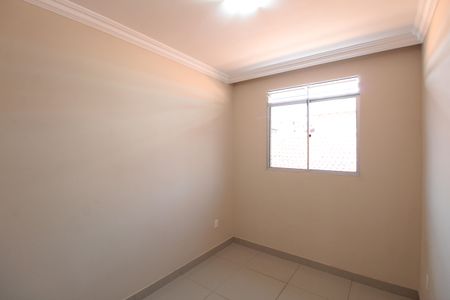Casa de condomínio à venda com 77m², 2 quartos e 1 vagaQuarto 2