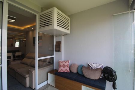 Sala - Varanda de apartamento para alugar com 2 quartos, 68m² em Jacarepaguá, Rio de Janeiro