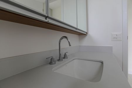 Apartamento para alugar com 92m², 3 quartos e 2 vagas Apartamento para alugar com 92m², 3 quartos e 2 vagasBanheiro - Quarto 3 - Suíte