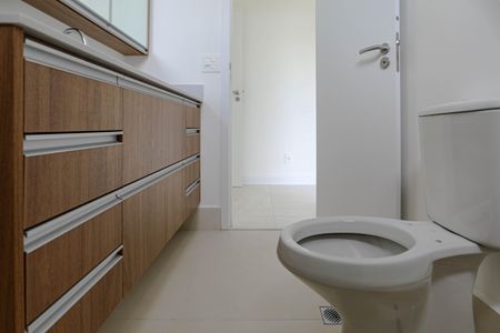 Apartamento para alugar com 92m², 3 quartos e 2 vagas Apartamento para alugar com 92m², 3 quartos e 2 vagasBanheiro - Quarto 3 - Suíte