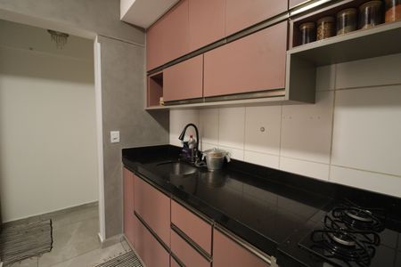 Cozinha de apartamento à venda com 2 quartos, 64m² em Vila Nova Jundiainopolis, Jundiaí
