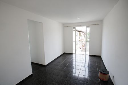 Sala de apartamento à venda com 2 quartos, 60m² em Taquara, Rio de Janeiro