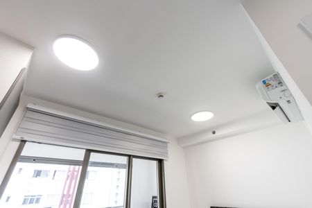 Studio para alugar com 25m², 1 quarto e sem vaga Studio para alugar com 25m², 1 quarto e sem vagaQuarto