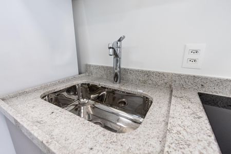 Studio para alugar com 25m², 1 quarto e sem vaga Studio para alugar com 25m², 1 quarto e sem vagaCozinha