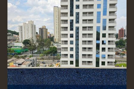 Apartamento à venda com 150m², 3 quartos e 3 vagas Apartamento à venda com 150m², 3 quartos e 3 vagasSuíte 1 Varanda com Vista para Piscina