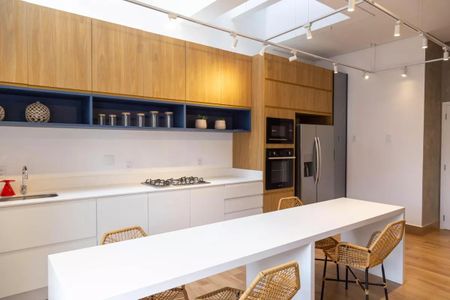 Apartamento à venda com 150m², 3 quartos e 3 vagas Apartamento à venda com 150m², 3 quartos e 3 vagasÁrea comum