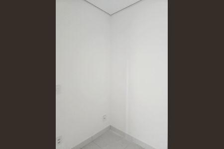 Apartamento à venda com 150m², 3 quartos e 3 vagas Apartamento à venda com 150m², 3 quartos e 3 vagasQuarto de Serviço