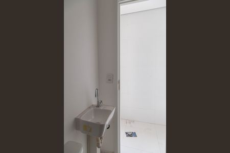 Apartamento à venda com 150m², 4 quartos e 3 vagas Apartamento à venda com 150m², 4 quartos e 3 vagasBanheiro de Serviço