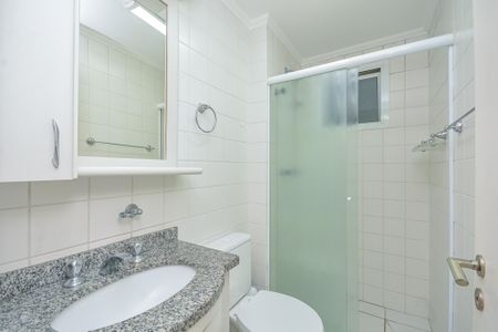 Apartamento à venda com 82m², 3 quartos e 2 vagasBanheiro