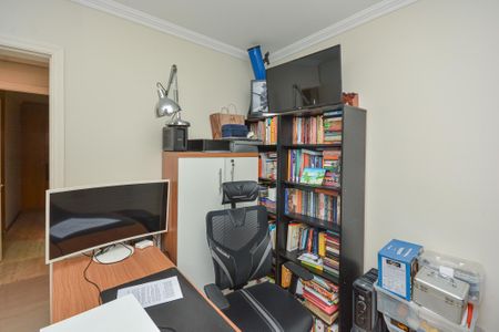 Apartamento à venda com 82m², 3 quartos e 2 vagasEscritório