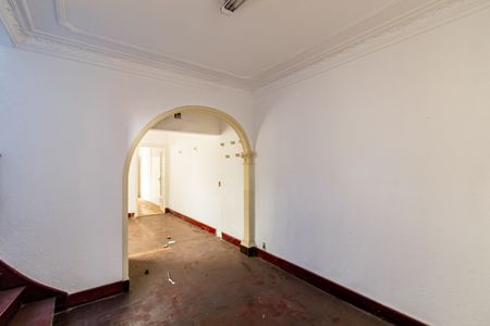 Sala de casa à venda com 3 quartos, 200m² em Água Branca, São Paulo