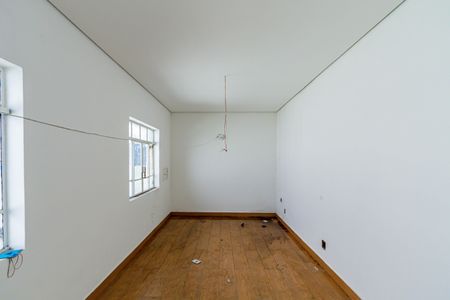 Casa à venda com 200m², 3 quartos e 9 vagasQuarto 03