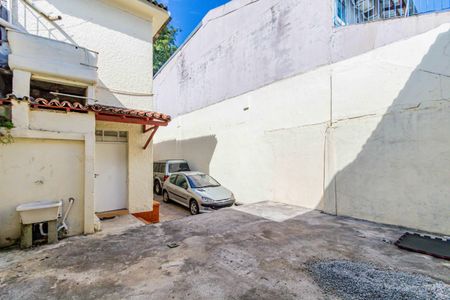 Casa à venda com 200m², 3 quartos e 9 vagasÁrea externa