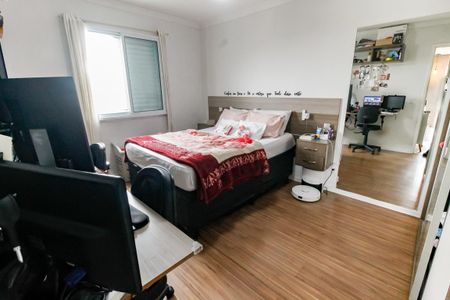 Apartamento para alugar com 74m², 3 quartos e sem vaga