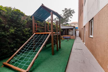 Apartamento para alugar com 74m², 3 quartos e sem vaga