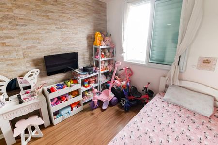 Apartamento para alugar com 74m², 3 quartos e sem vaga