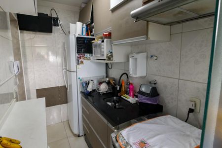 Apartamento para alugar com 74m², 3 quartos e sem vaga