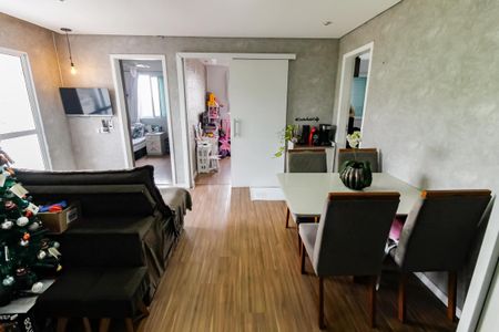 Apartamento para alugar com 74m², 3 quartos e sem vaga