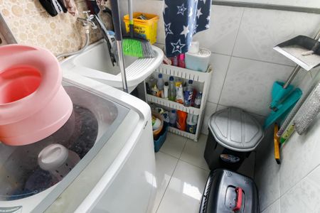 Apartamento para alugar com 74m², 3 quartos e sem vaga