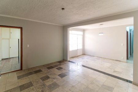 Sala de casa à venda com 2 quartos, 217m² em Ipiranga, São Paulo