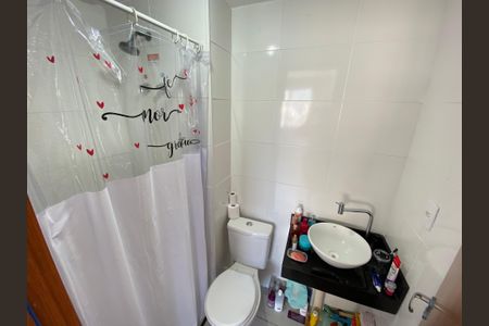 Apartamento para alugar com 42m², 2 quartos e sem vaga Apartamento para alugar com 42m², 2 quartos e sem vagaBanheiro